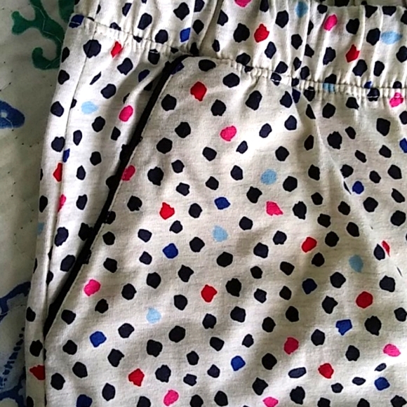 Tommy Hilfiger Pajama Set! - Picture 11 of 13